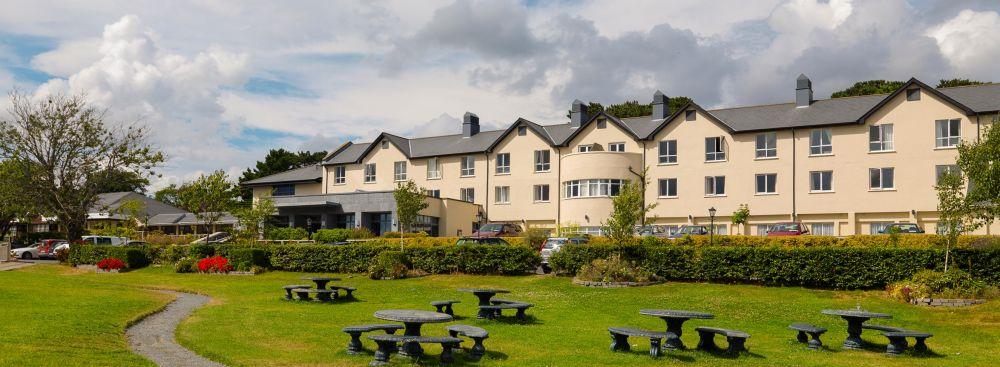 Arklow Bay Hotel Exterior photo