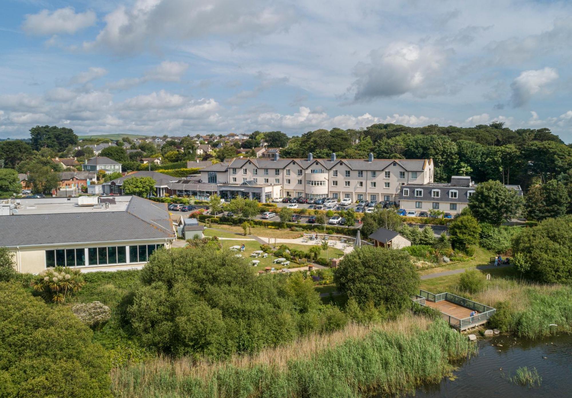 Arklow Bay Hotel Exterior photo